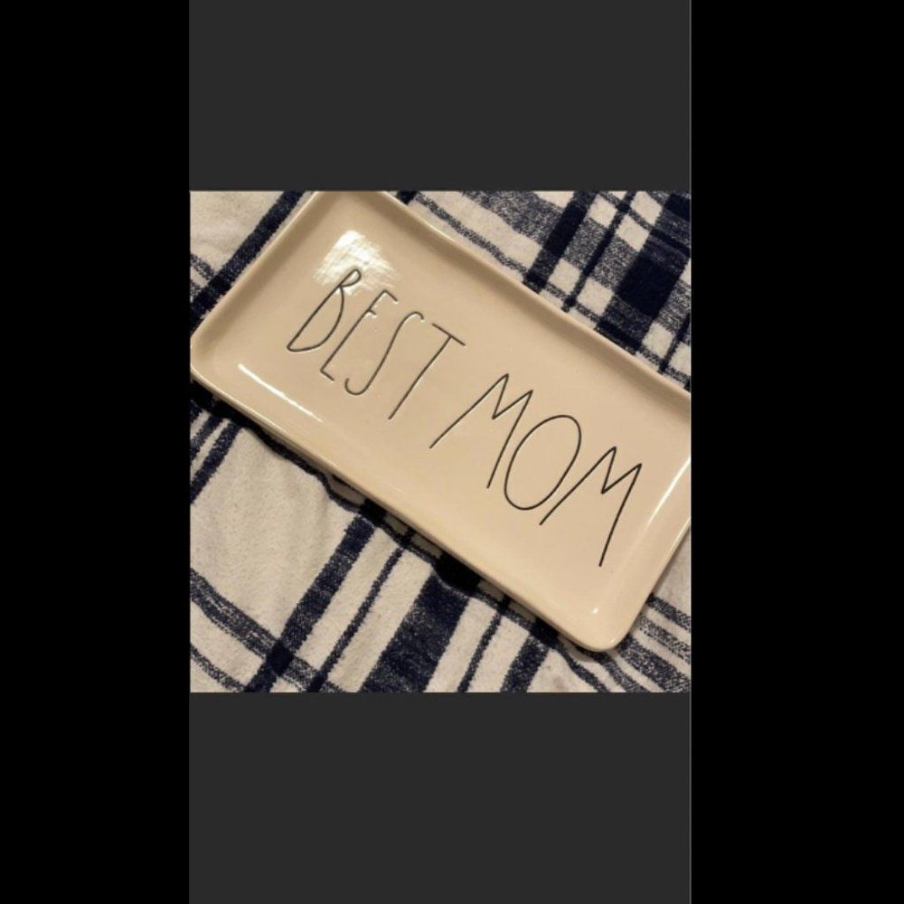 Rae Dunn‎ best mom tray- keys snacks etc